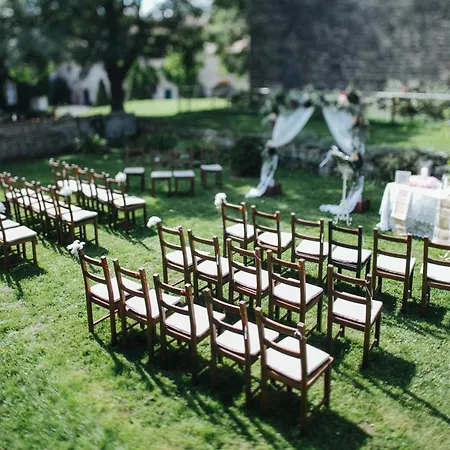 Burg 4* Wanzleben-Borde