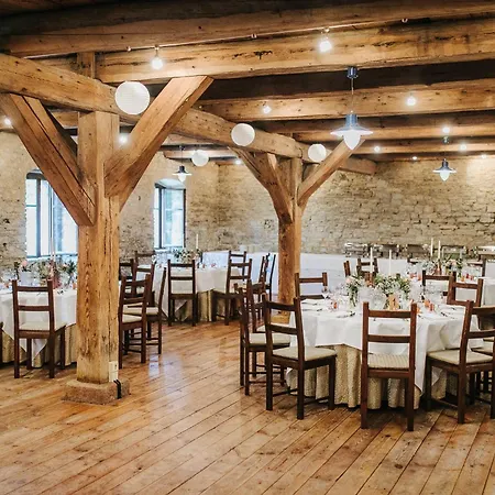 Burg Hotel Wanzleben-Borde