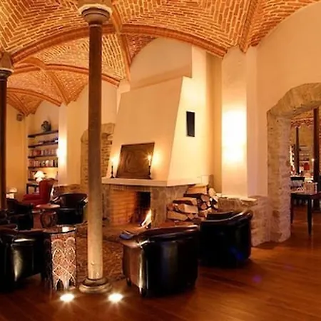 Hotel Burg 4*
