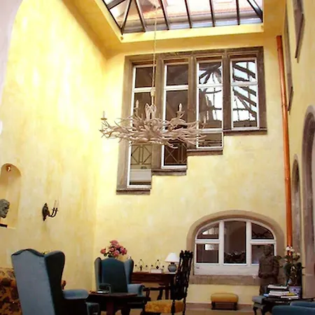 Hotel Burg 4*
