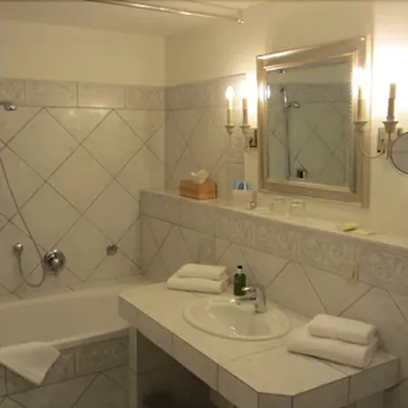 Burg 4* Wanzleben-Borde