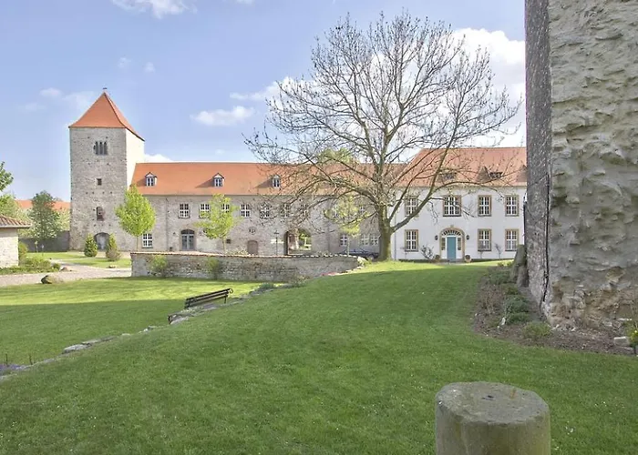 Burg 4* Wanzleben-Borde