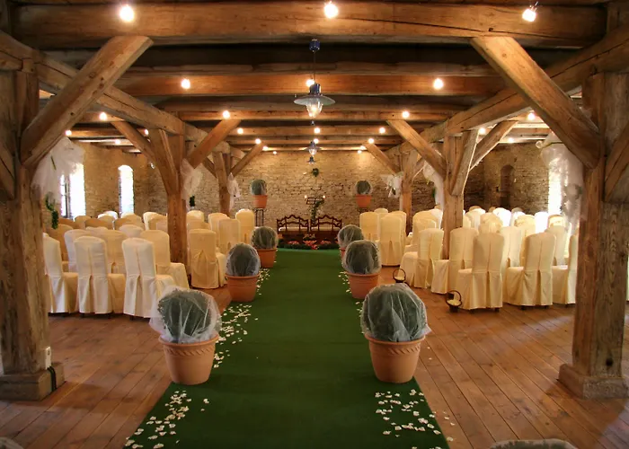 Burg Hotell Wanzleben-Borde