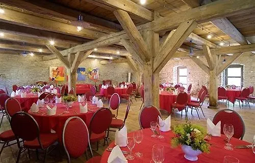 Burg 4* Wanzleben-Borde